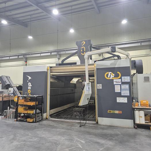 Used Vertikales Gantry 5-Achsen BAZ Hersteller FPT