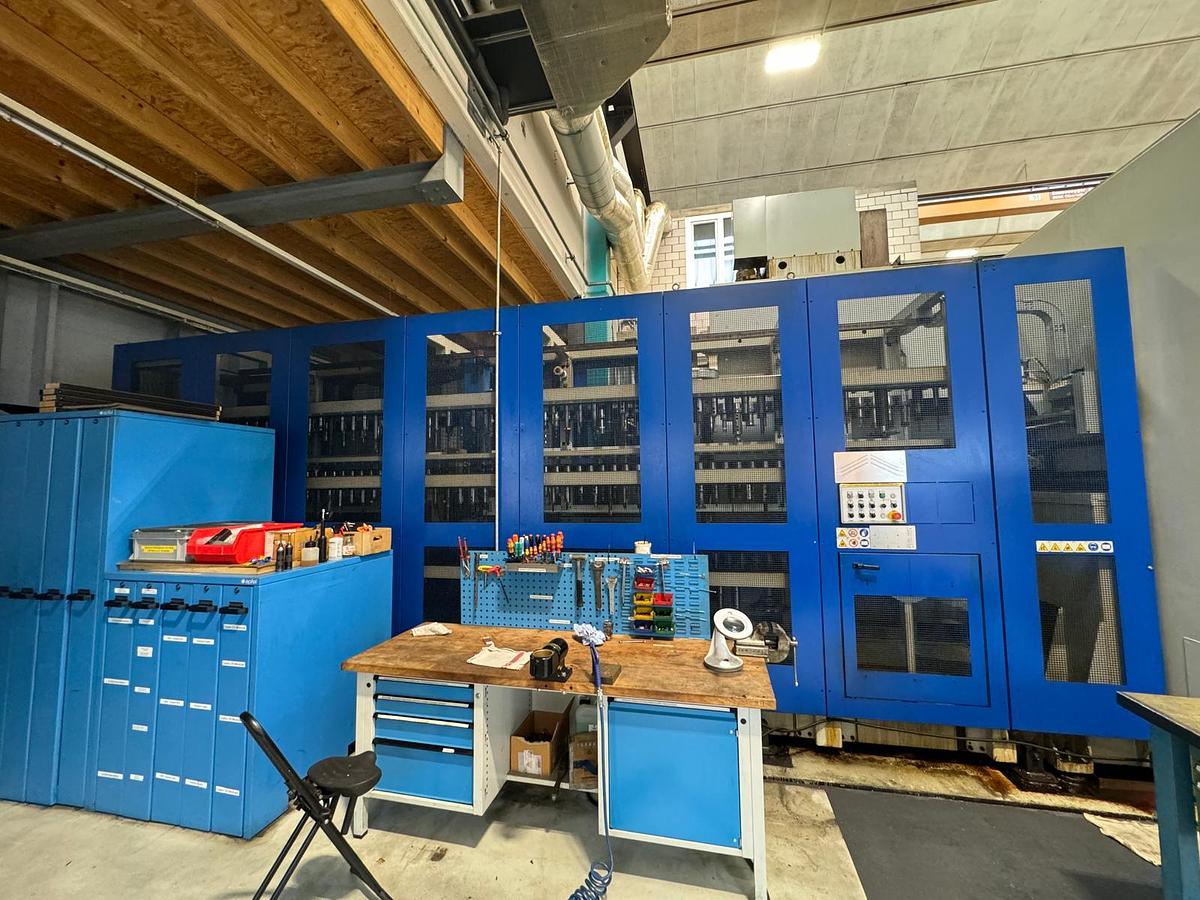 Used 4-ACHSEN BAZ MANDELLI STORM 2500 BJ. 2007