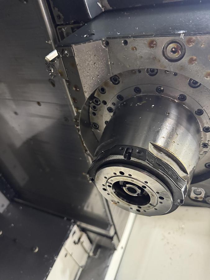 Used DMG MORI 60 eVo inklusive Automation DMG PH 150-8