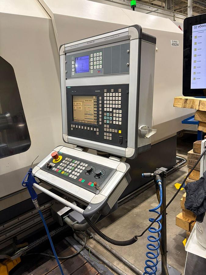 Used CNC Rundschleifmaschine Geibel & Hotz Baujahr 2012 Modell RS 2000 CM DS