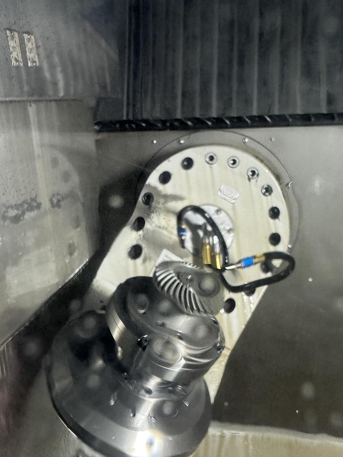 Used BAUJAHR 2012 KLINGELNBERG OERLIKON AG G27 KEGELRAD SCHLEIFMASCHINE