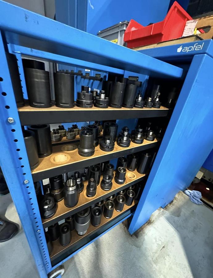 Used 4-ACHSEN BAZ MANDELLI STORM 2500 BJ. 2007