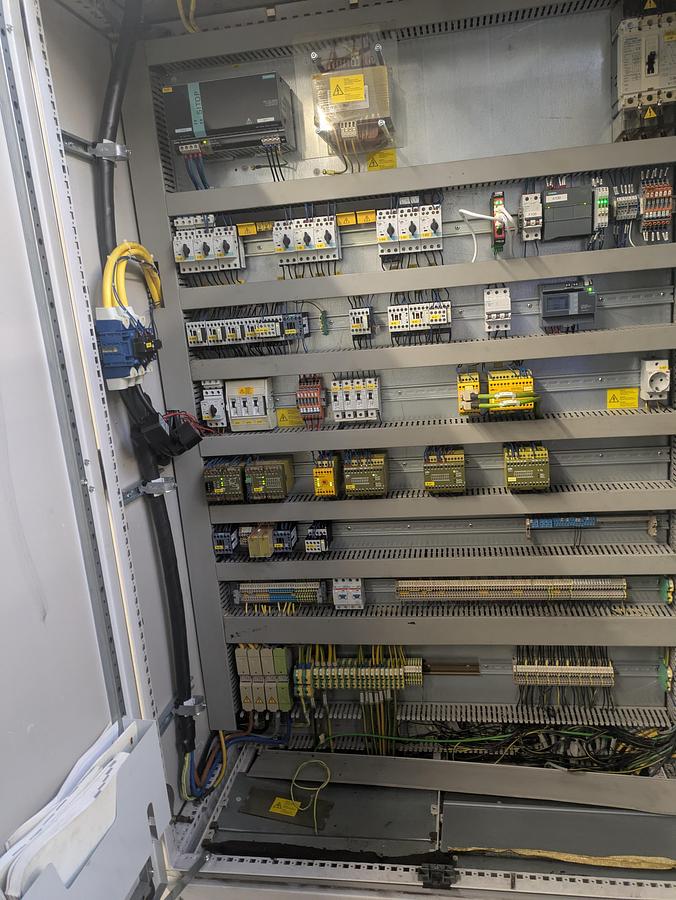 Used VDF BÖHRINGER 250 (315) CM mit C Achse und automatischer Lynette