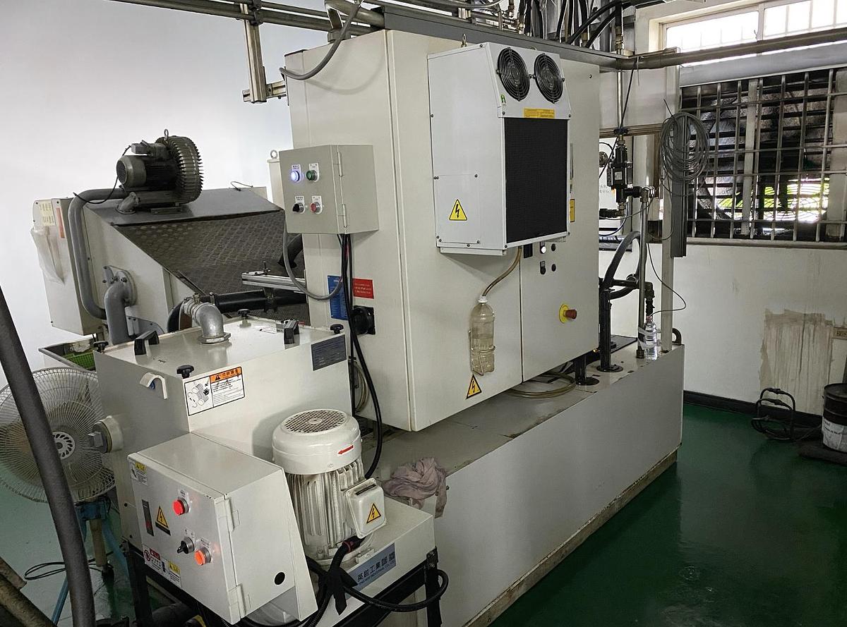 Used RZ BASIC (RZ 400) YEAR 2010 GEAR GRINDING MACHINE