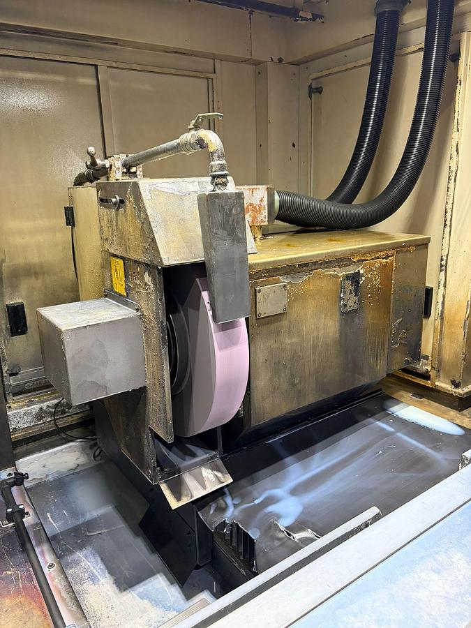 Used CNC Rundschleifmaschine Geibel & Hotz Baujahr 2012 Modell RS 2000 CM DS