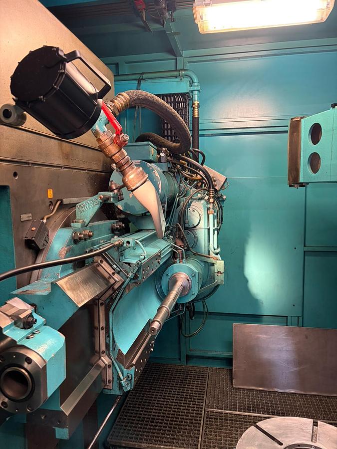 Used CNC ZAHNRAD-ABWÄLZFRÄSMASCHINE PFAUTER PE 800