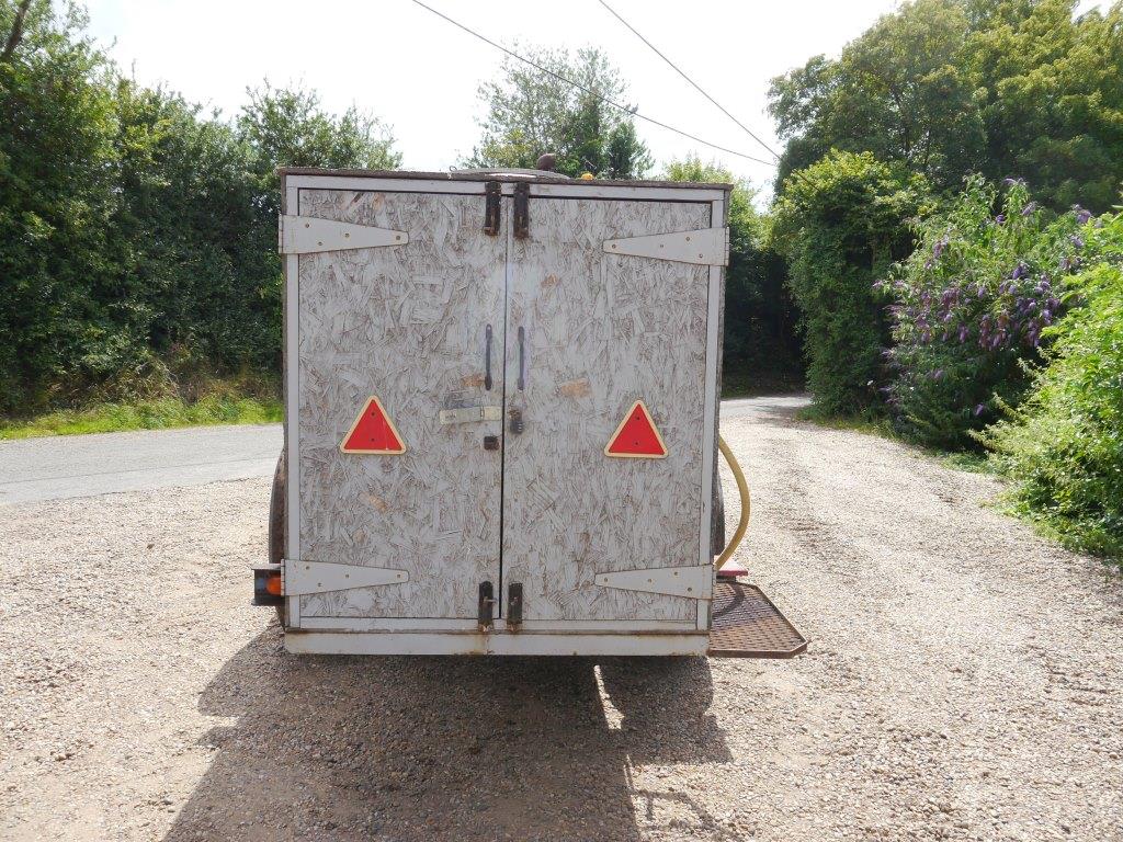 Used 3000L Sprayer Bowser