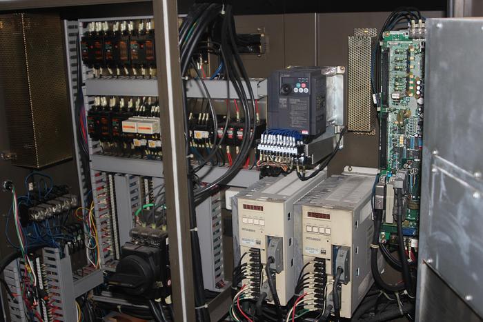 Used 1999 Citizen E-32 CNC Screw Machine | Chip Conveyor,Live Tools, Barfeed