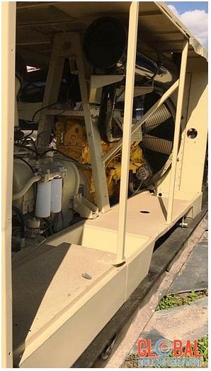 Used Item 0588 : 2002 Ingersoll-Rand XHP 1070CFM / 350PSI Air Compressor