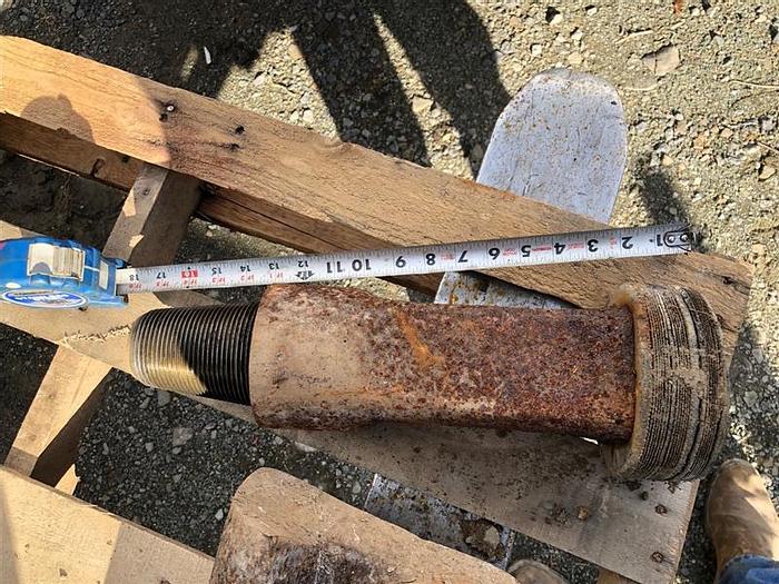 Used 5-1/2” Surge Block Tool Plunger Well Development Swab