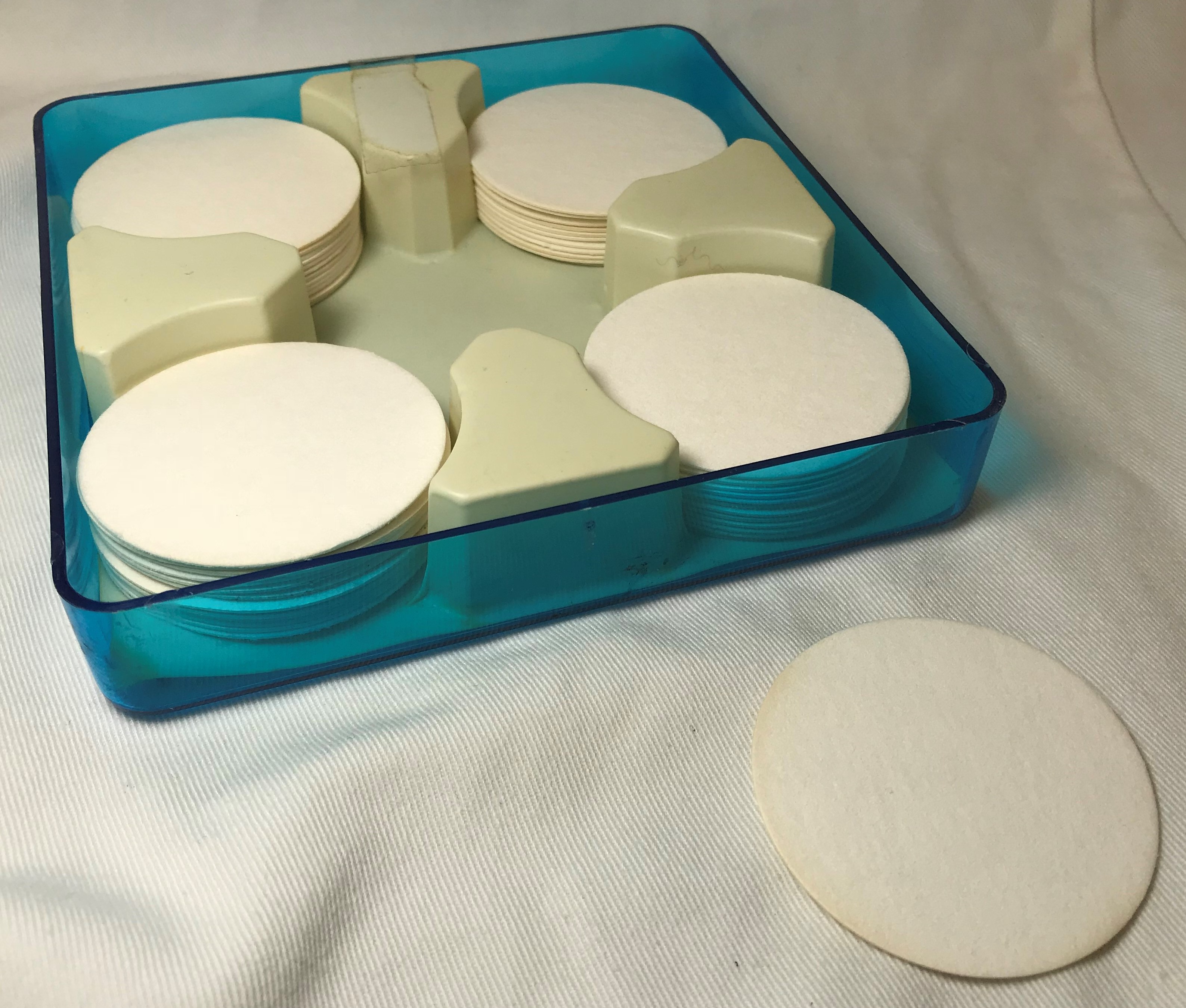 New Open Box Millipore AP10-04700 Cellulose Support Pads - 47mm (Pack of 100)