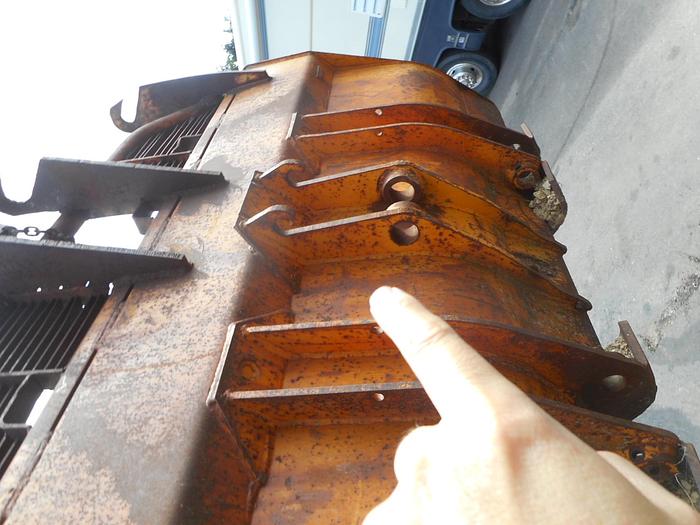 Used 1990 Front Loader Bu 3 yrd bucket- Stock #: 1237