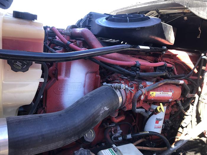 Used 2015 Freightliner Cascadia