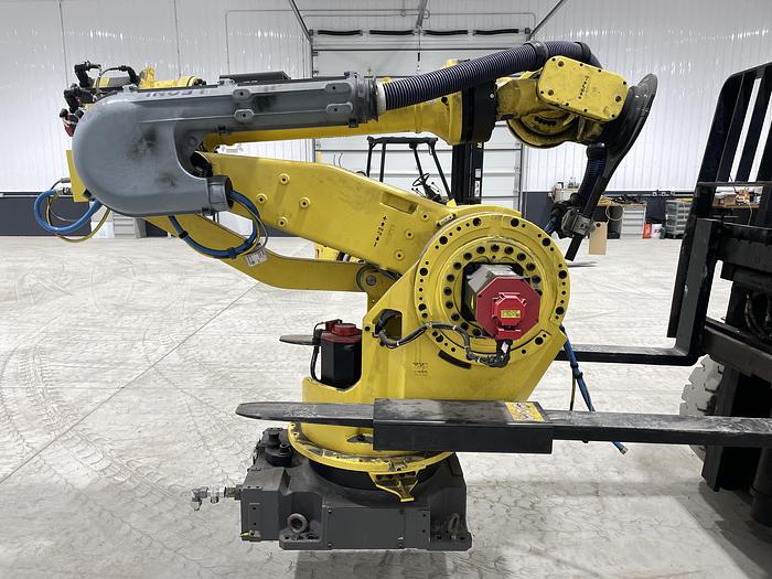 Used 2013 FANUC FANUC M900iA/350 #104735