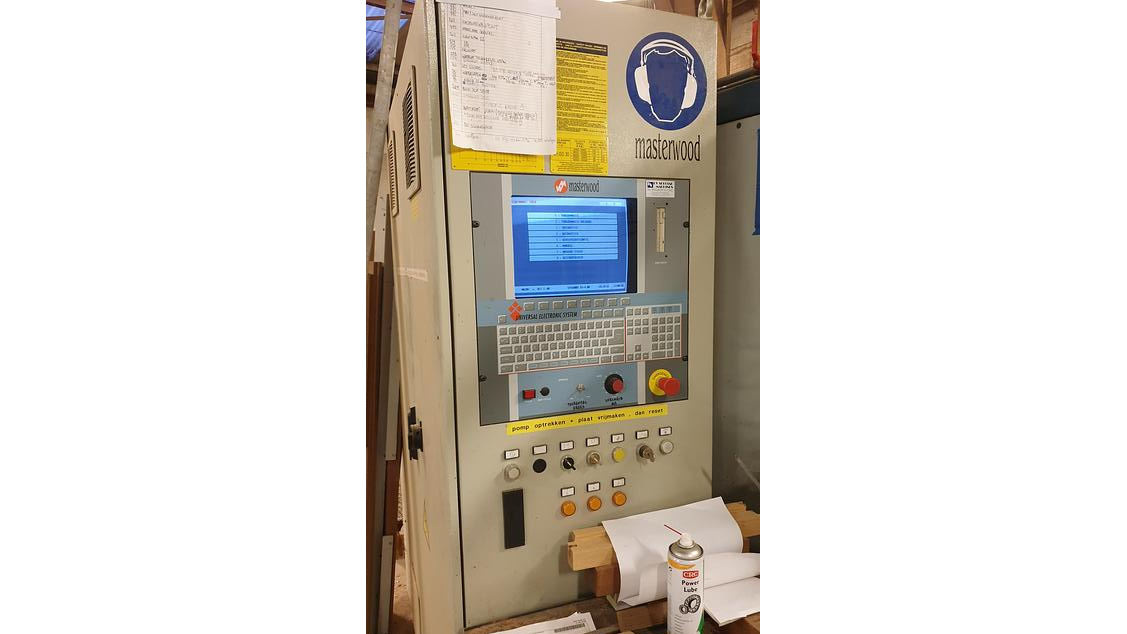 Usado 1998 MASTERWOOD TEKNOMAT 3000