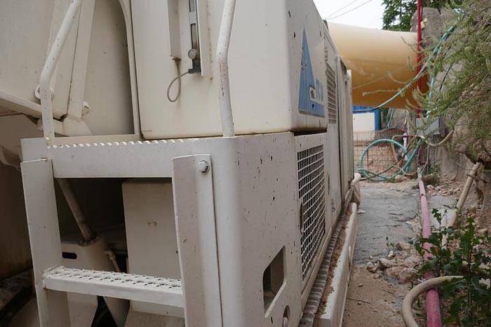 Used 2002 SCHAEFF ITC312