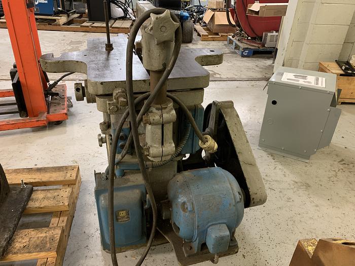 Used DAVIS NO.4 MECHANICAL KEYSEATER