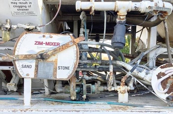 Used 1995 Mack/Zimmerman 11 YD Volumetric Concrete Mixer Truck