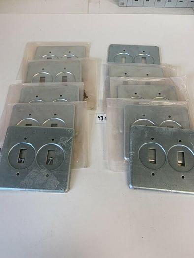 LOT OF 10 THOMAS & BETTS FSFD-2C-STSWSW ALUMINUM OUTLET COVER FAST SHIPPING!