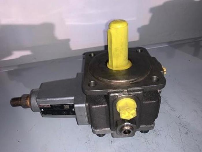 Bosch Rexroth PV7-11/06-10RA01MA0-05 Hydraulic Pum