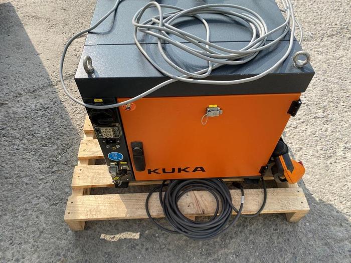 Used 2015 Kuka KR C4 + KR 6 R700 Sixx Robot