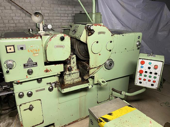 Used TOS BB10 Centerless Grinding Machine for Sale in New Delhi, India