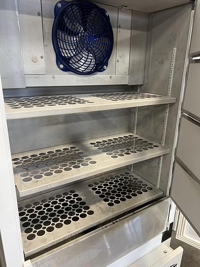 Used Thermo Fisher XBF40D - 40ºC Laboratory Blast Freezer 28.8 Cu. Ft. , 208/230 V