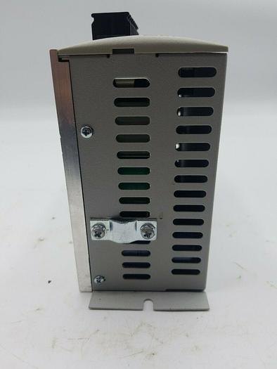 Used Allen Bradley Ultra 3000 Servo Drive 2098-dsd-005 ups red