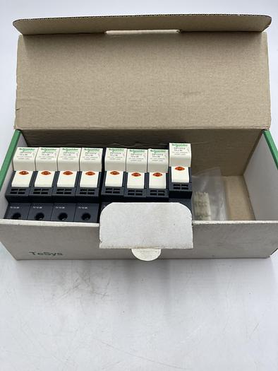 Schneider Electric DF101V