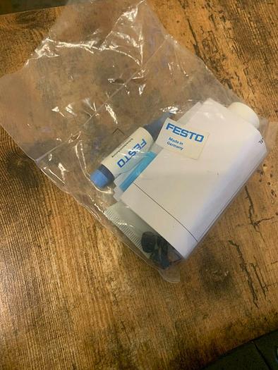 Used FESTO SLT-16-0-P-A-ABN402 Set of Wearing Parts 394804