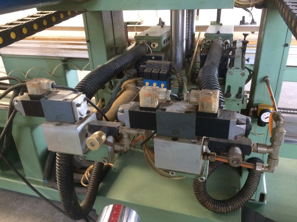 Usato FRESATRICE ELETTRONICA CIPSY MR4 EXECUTIVE