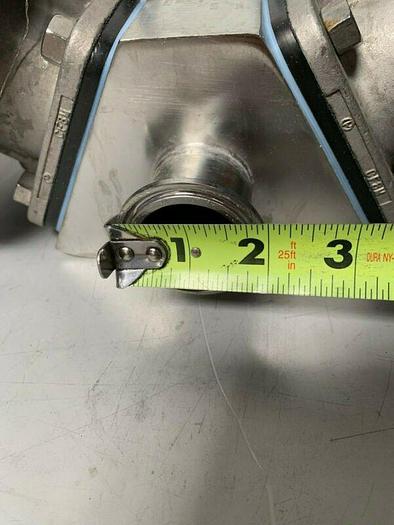 Used ITT Advantage 316L 90 PSI Diaphragm Actuator w/ 1 1/2" Sanitary Fittings