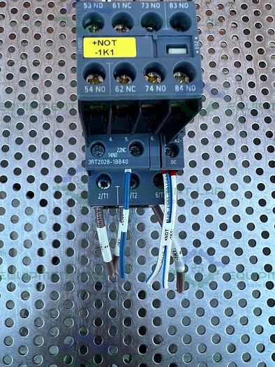 Used Siemens 3RT2028-1BB40 Contactor Relay