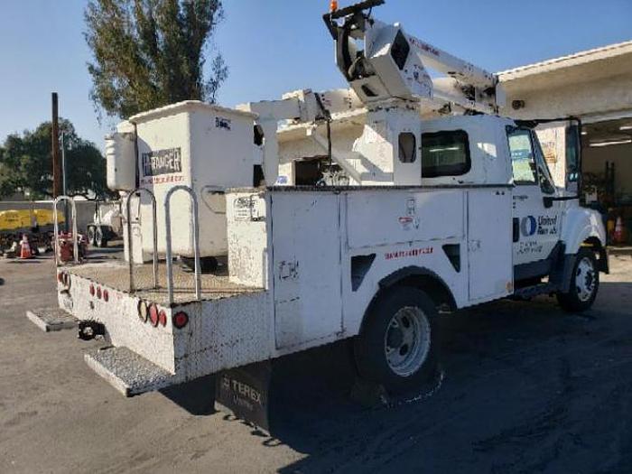Used 2012 International Terra star 40’ bucket truck