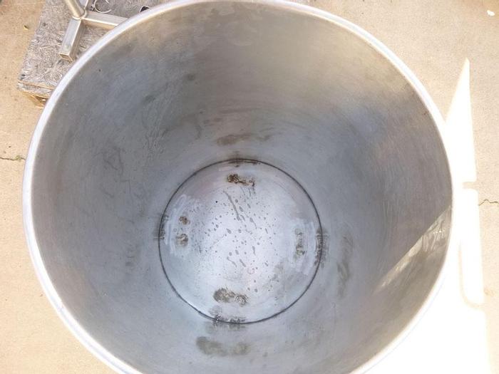 Used Tank, 28 Gallon, S/st, 18" x 25", Oscar Fisher, #S738932