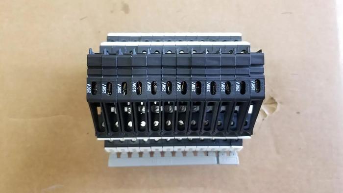 Used Phoenix Contact Type UKK 5-HESI Terminal Blocks Lot of 12
