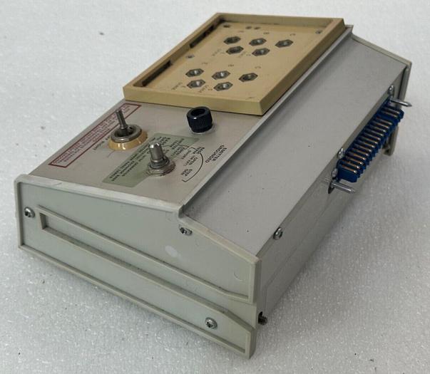 Used 576 Tektronix Curve Tracer PN 390-0098-00 Plug In for Transistor Testing