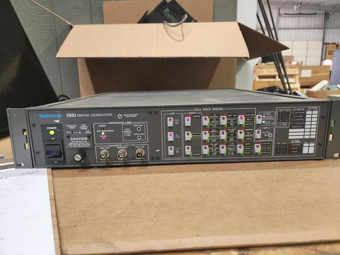 Used Tektronix Model 1910 Digital Generator Unit #3