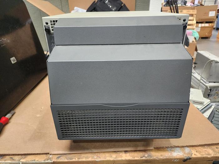 Used Tektronix TLA711 Logic Analyzer Mainframe