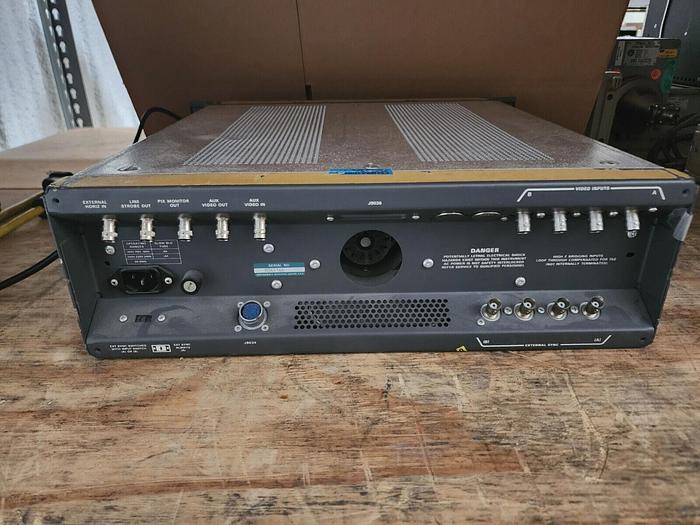 Used Tektronix 1480R Waveform Monitor AS-IS READ!