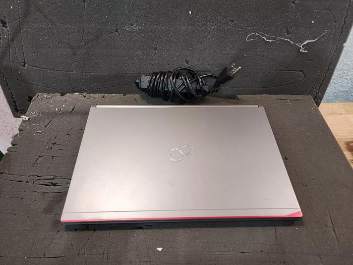 Used Fujitsu Lifebook E756 Laptop i5-6300U 256GB SSD 8GB DDR4 Unit #4