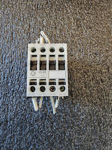 Used GE RL4RA040T Circuit Breaker