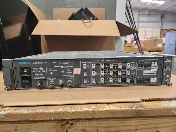Used Tektronix Model 1910 Digital Generator