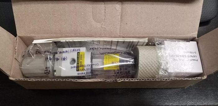 Pneumatic Plus SAW2000M-N02BG Air Filter Regulator NEW!