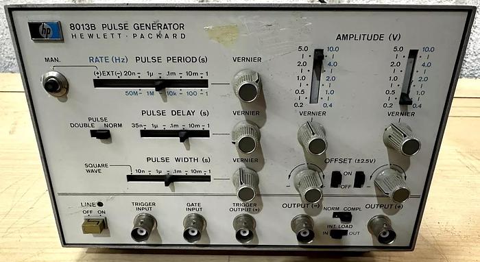 Used HP 8013B Pulse Generator *PARTS*