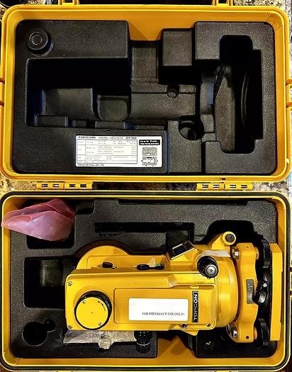 Used TOPCON Digital Theodolite DT-20 *PARTS*