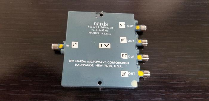 Used NARDA 4321-4 Power Divider 0.5-2.0GHz