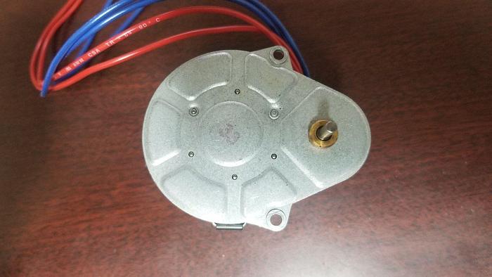 Crouzet 82524-4  450 RPM Electric Stepper/Control Motor NEW!