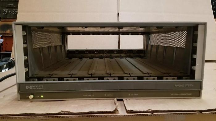 Used HP 70000 Series Mainframe #1 Good!
