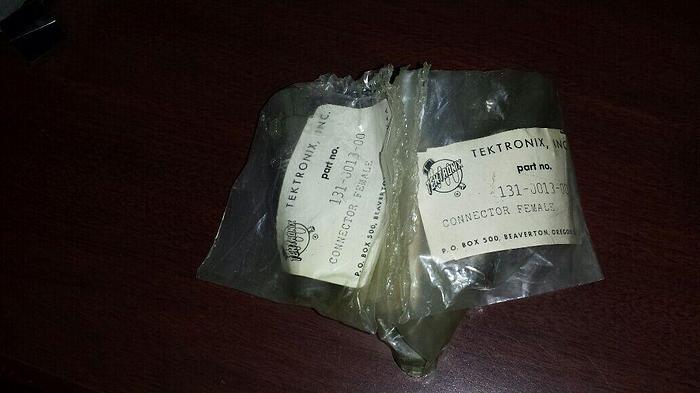 Used Tektronix 131-0013-00 Female Connector New Lot of 3!
